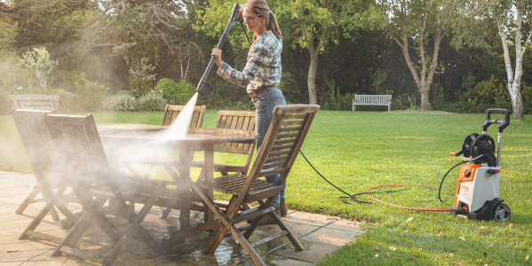Comment bien utiliser un nettoyeur haute pression sans abîmer vos surfaces ?